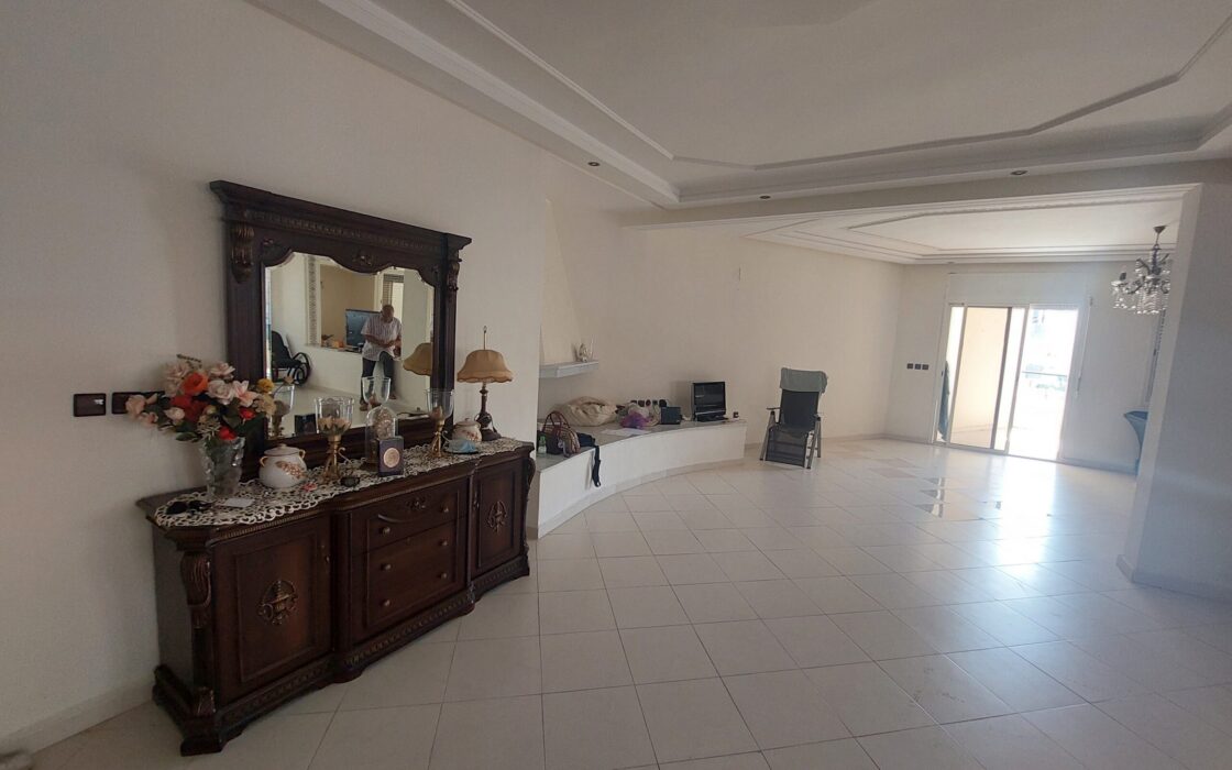 Vente d’un bel appartement de 179m² (KENITRA)