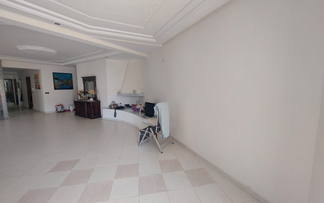 Vente d’un bel appartement de 179m² (KENITRA)