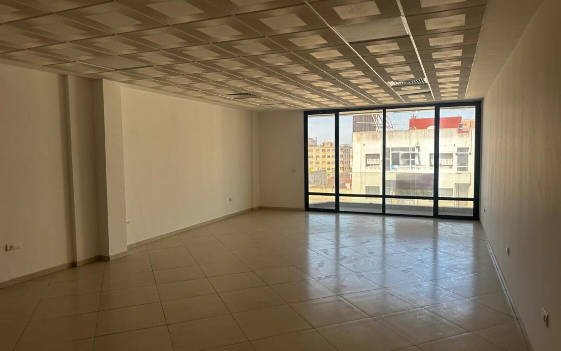 Location d’un plateau de bureau NEUF 76m² plancher