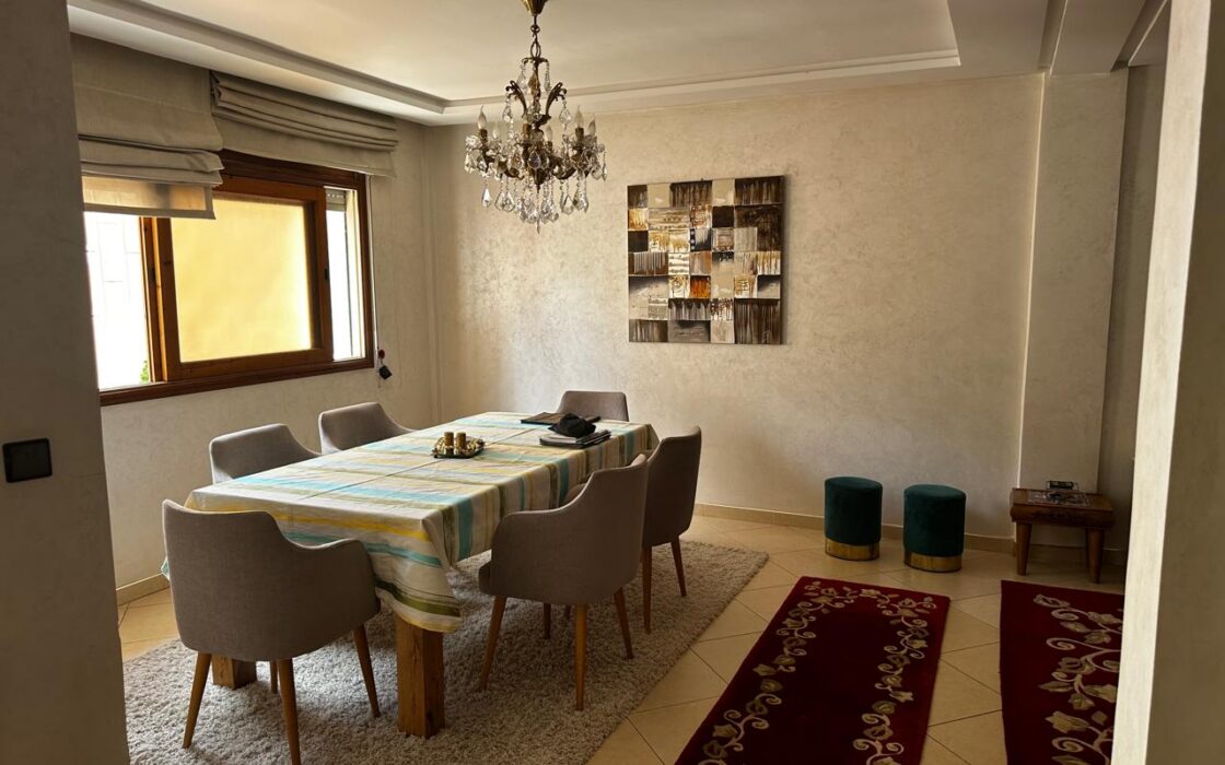 Vente d’un appartement spacieux lumineux et Cosy de 200m² (CENTRE-VILLE) -KENITRA