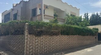 À LOUER – VILLA COMMERCIALE D’ANGLE – VAL FLEURY – KÉNITRA