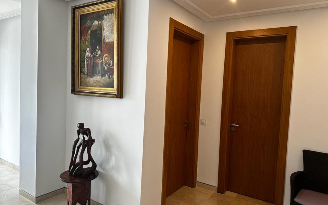 Location meublée d’un appartement Cosy de 170m² – La Marina Morocco- SALE