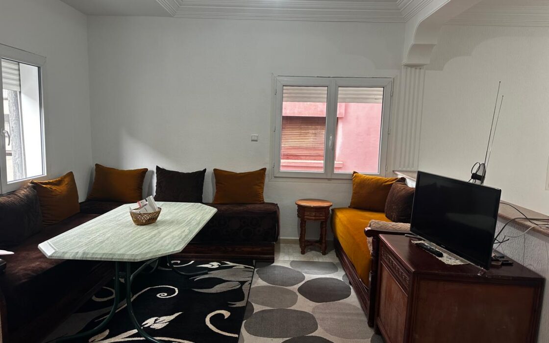 Opportunité Rare : Immeuble R+3 Commercial – 3 Façades – Ouled Oujih (160m² terrain)