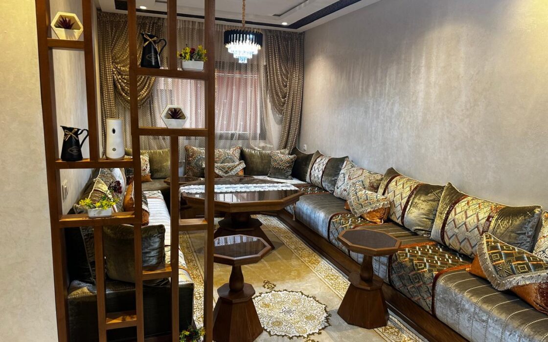 Location meublée appartement de 85m² au quartier L E VALLON (SANS ASCENSEUR)