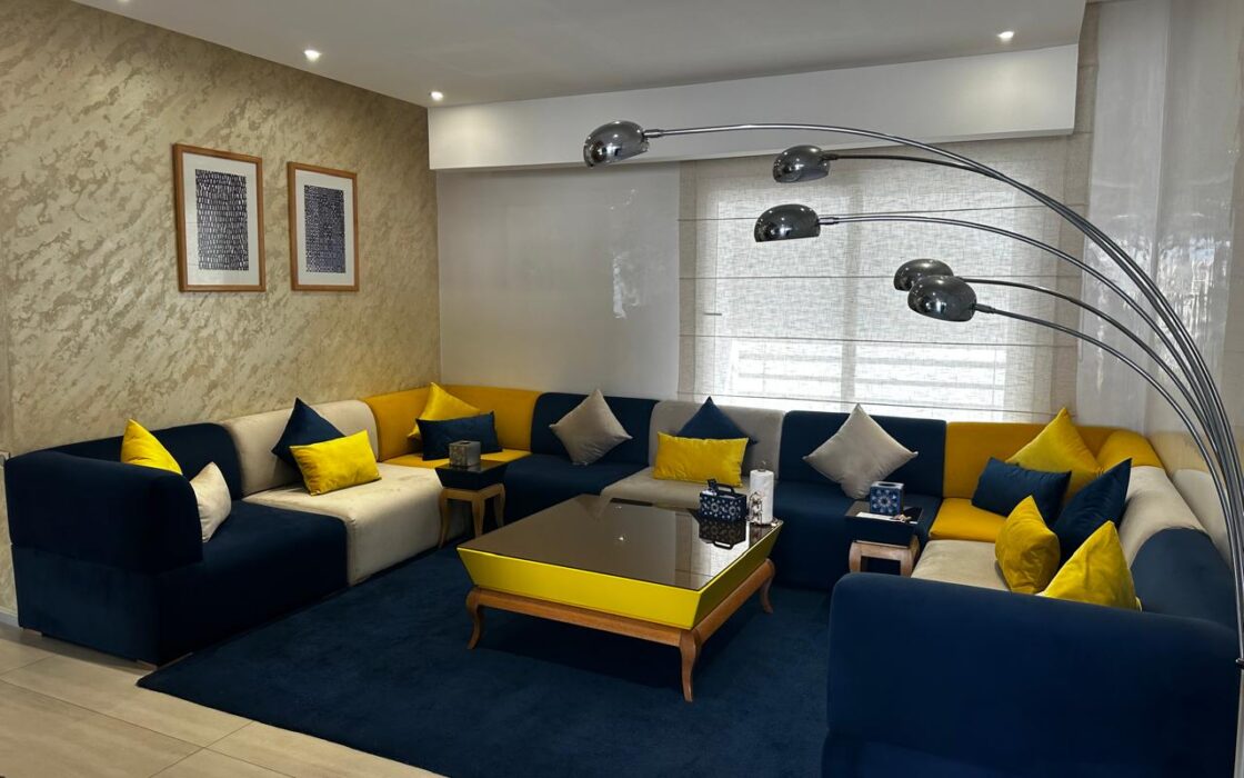 Location Exceptionnelle : Villa Meublée de Luxe avec Jardin Zen et Garage (266m²)