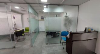 Vente d’un plateau de bureau de 78m² AMENAGE au quartier de La Ville Haute