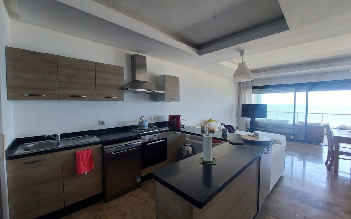 Vente d’un très bel appartement de 111m² VUE DIRECTE SUR MER à la Plage des Nations