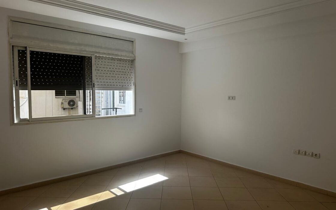Vente d’un très bel appartement de 152m² au quartier Mimosas (KENITRA)