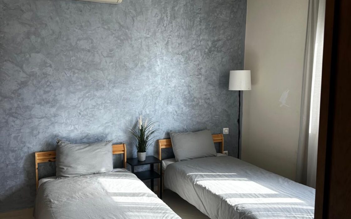 Location Meublée d’Exception à Maamora – Moderne et Stratégique