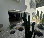 Location Exceptionnelle : Villa Meublée de Luxe avec Jardin Zen et Garage (266m²)