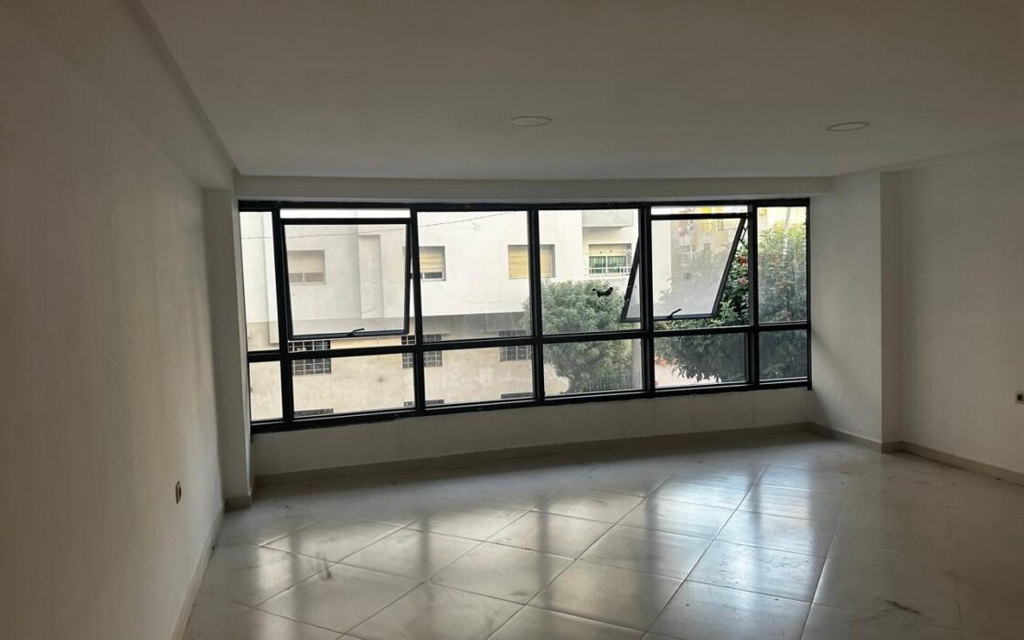 LOCATION D’UN BUREAU NEUF 44m²-MIMOSAS