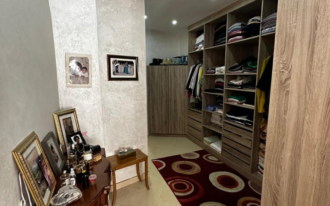 Vente d’un appartement spacieux lumineux et Cosy de 200m² (CENTRE-VILLE) -KENITRA