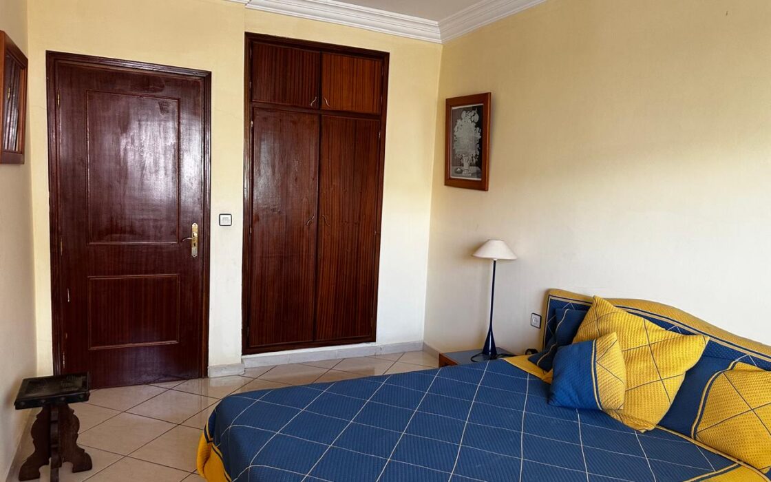 Vente : Grand Appartement Traversant de 157 m² à Mimosas (3ème Étage)