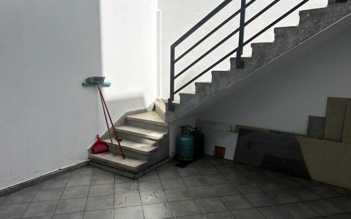 Vente d’une villa 3 FACADES de 375 m² – GOLF (KENITRA)