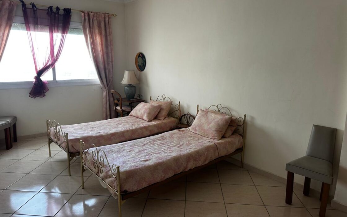 Vente : Grand Appartement Traversant de 157 m² à Mimosas (3ème Étage)