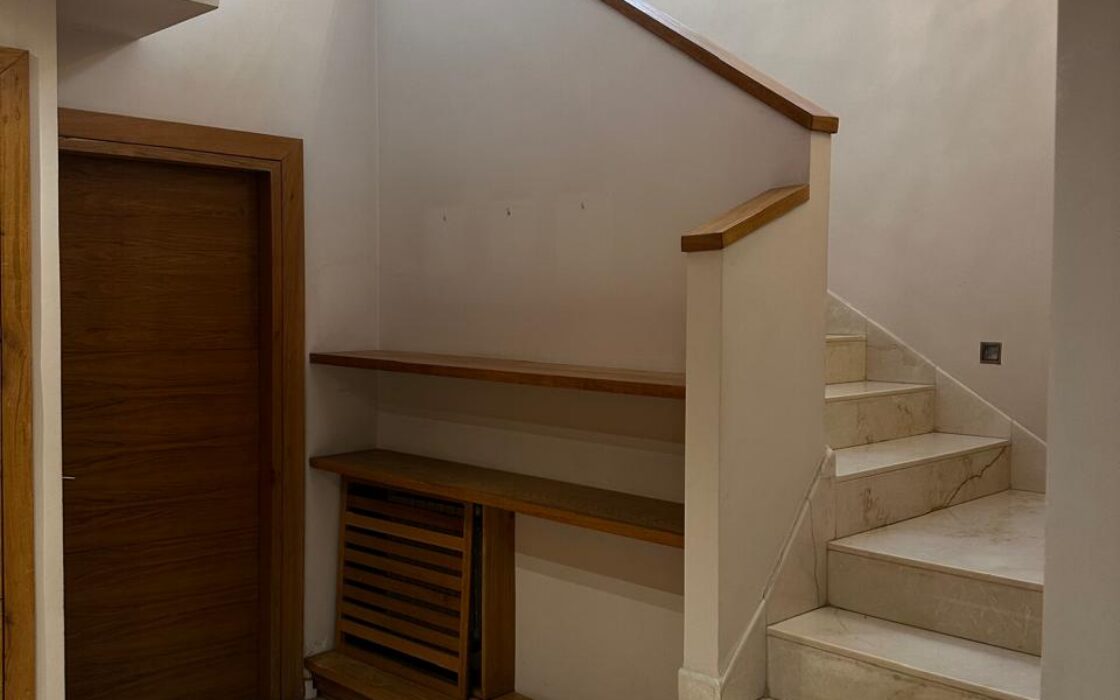 💎 Somptueuse Villa Isolée avec Piscine – Bir Rami