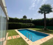 Vente d’une très belle villa AVEC PISCINE de 490m² à la Plage des Nations