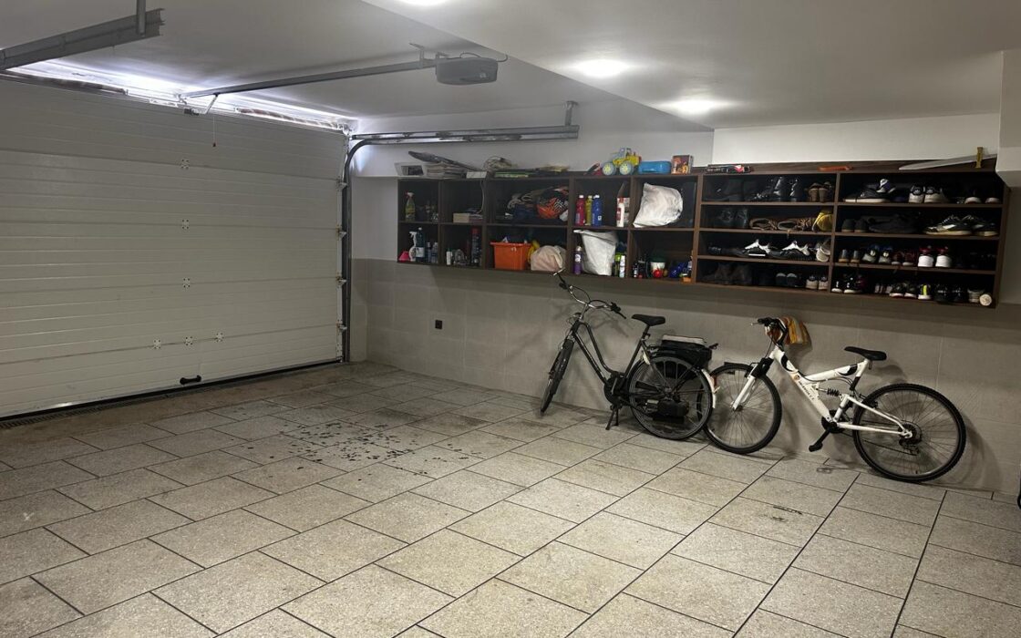 Vente d’une villa 3 FACADES de 375 m² – GOLF (KENITRA)