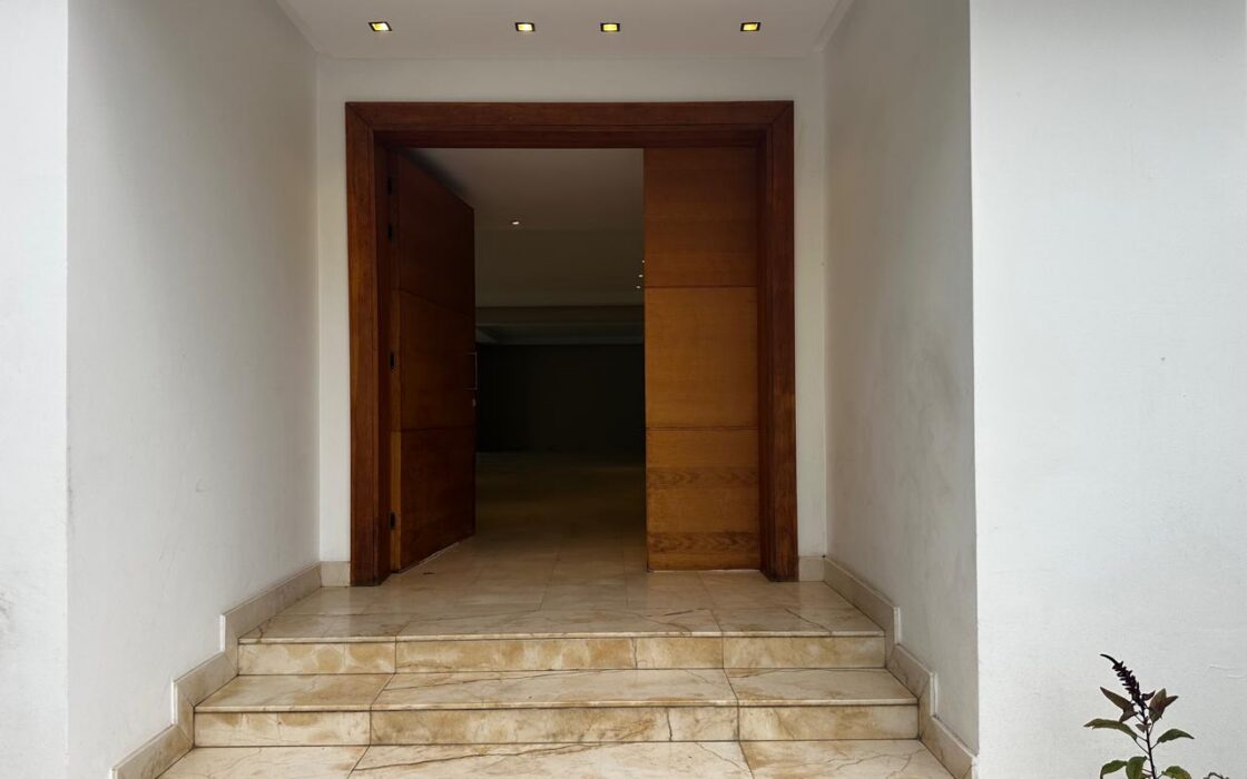 💎 Somptueuse Villa Isolée avec Piscine – Bir Rami