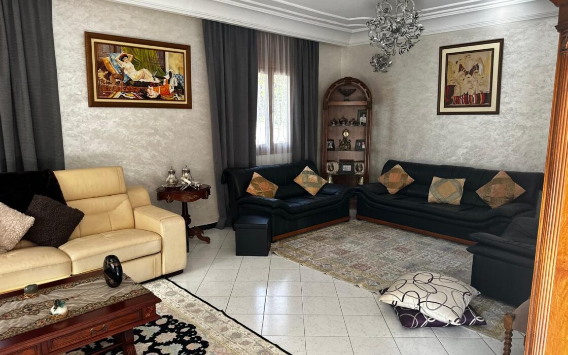 Vente d’une villa 3 façades AVEC PISCINE de 466m²- BIR RAMI EST (KENITRA)