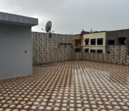 Opportunité Rare : Immeuble R+3 Commercial – 3 Façades – Ouled Oujih (160m² terrain)