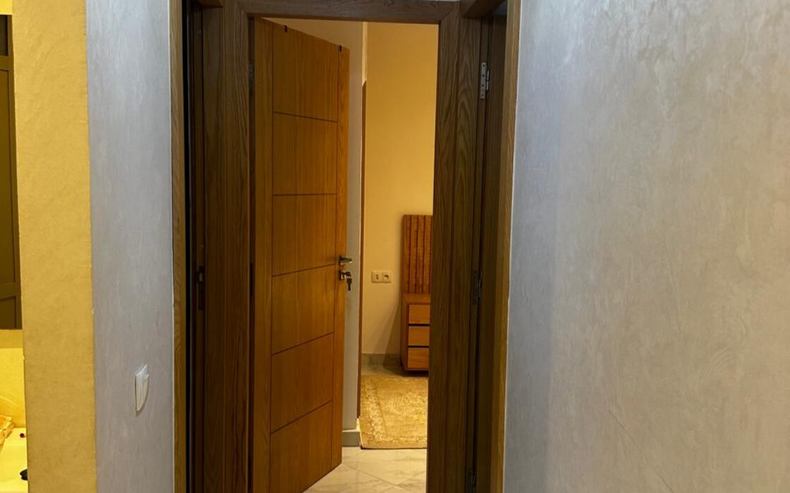 Location meublée appartement de 85m² au quartier L E VALLON (SANS ASCENSEUR)