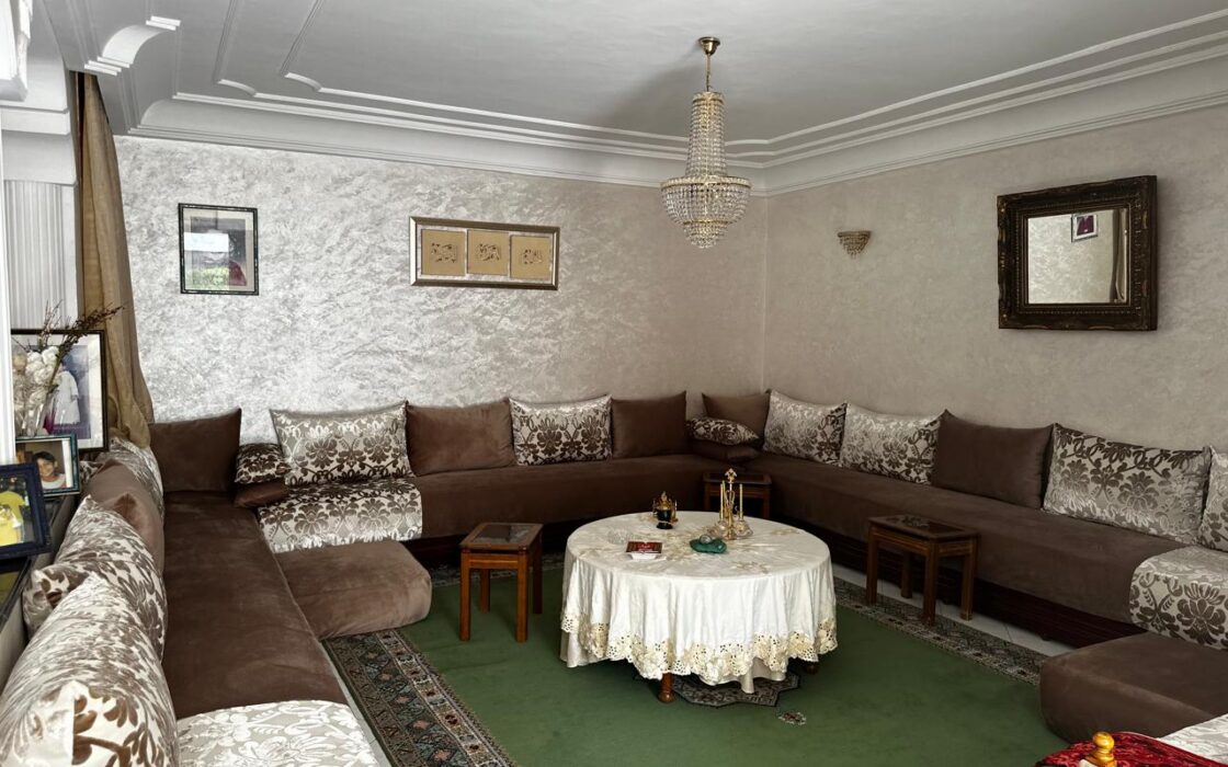 Vente d’une villa 3 façades AVEC PISCINE de 466m²- BIR RAMI EST (KENITRA)