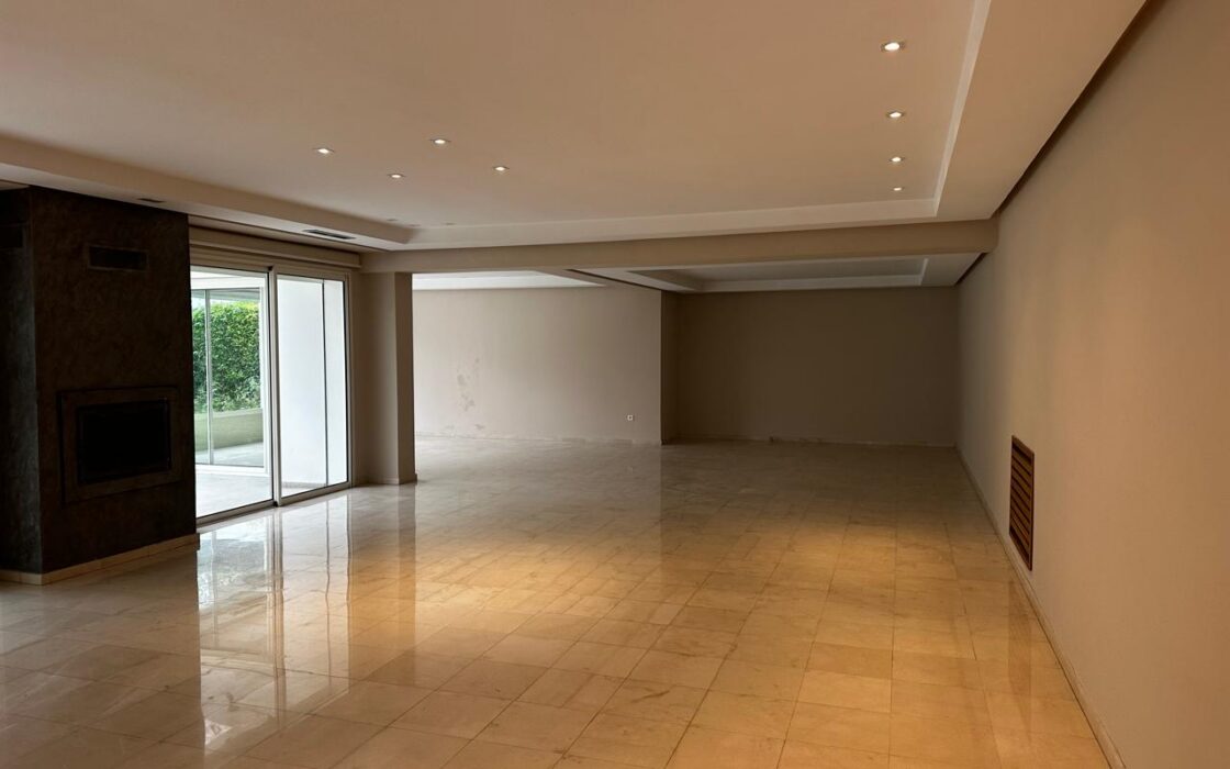 Location d’une somptueuse Villa Isolée avec Piscine – Bir Rami