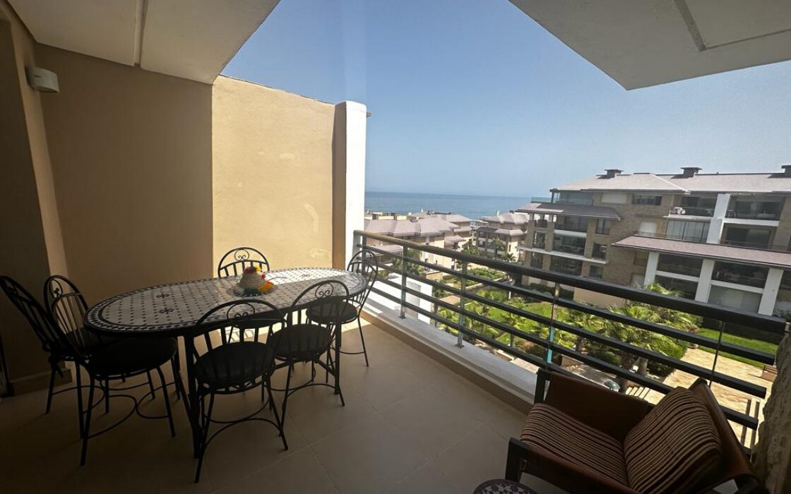 Location meublée d’un très bel appartement de 110m² à la Plage des Nations