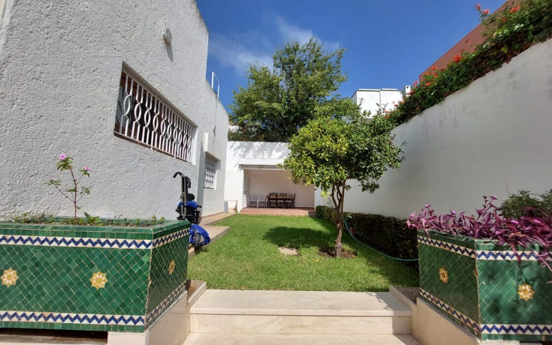 Vente d’une villa isolée de 606 m² , au Quartier Bir Rami Est (KENITRA)