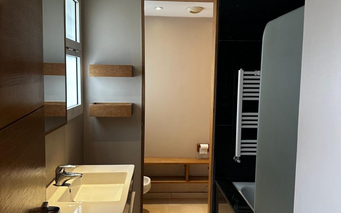 💎 Somptueuse Villa Isolée avec Piscine – Bir Rami