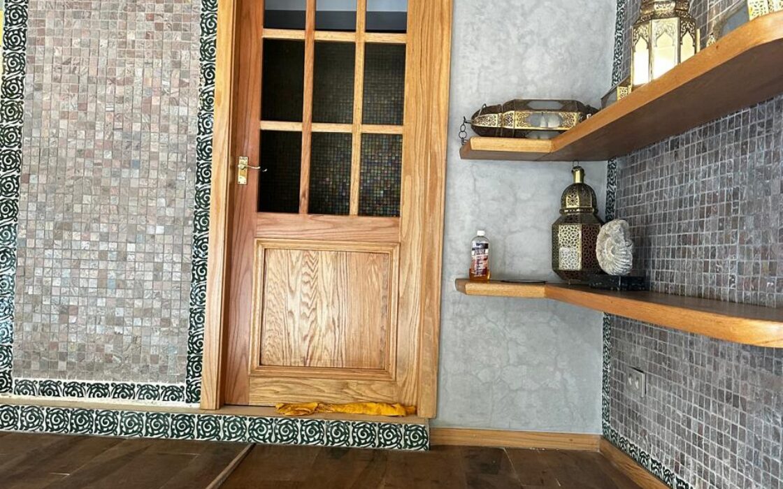 📢 À LOUER – Local Commercial Aménagé au Quartier Maamora