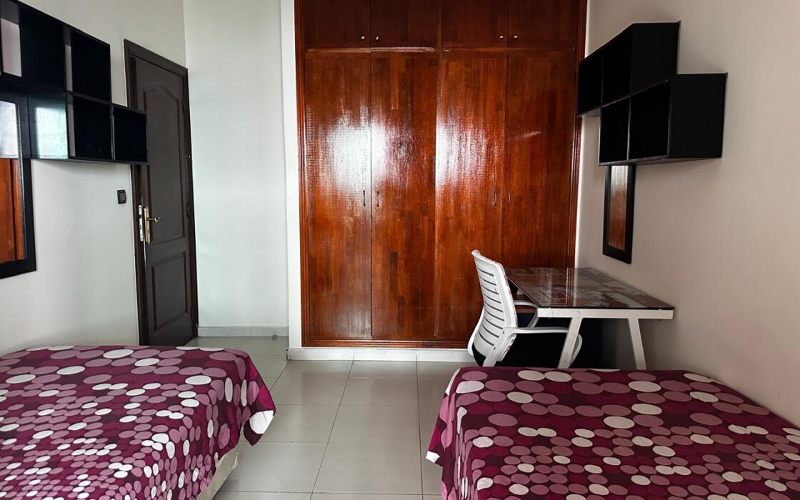 Location meublée d’un MAGNIFIQUE appartement de 265m² Maamora