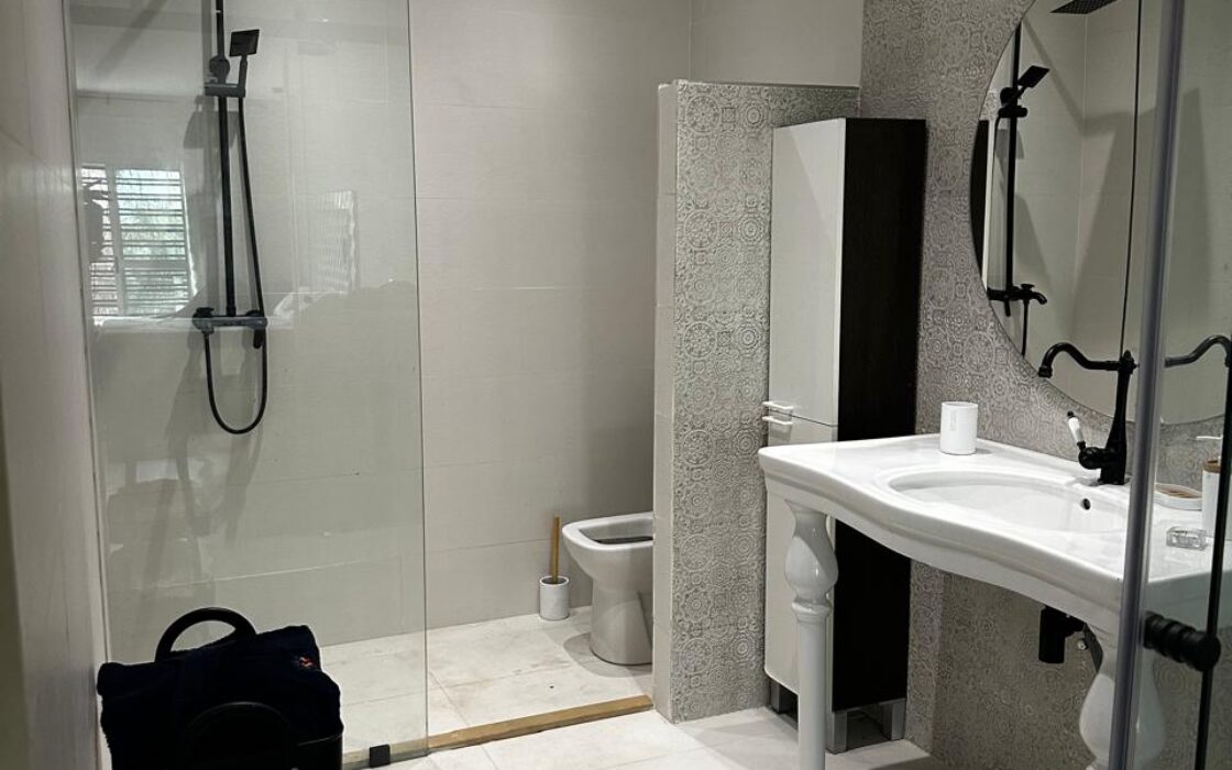 Location meublée d’un MAGNIFIQUE appartement de 265m² Maamora