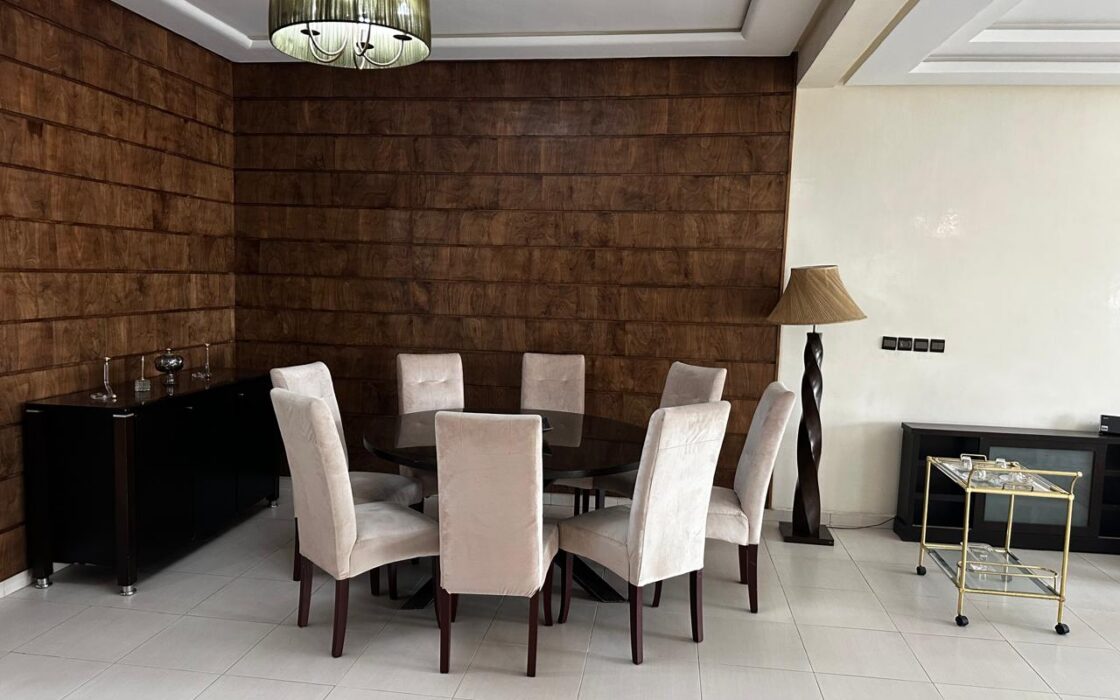 Location meublée d’un MAGNIFIQUE appartement de 265m² Maamora