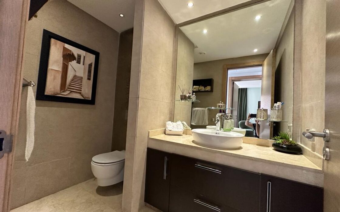 Vente d’un très bel appartement à la Plage des Nations