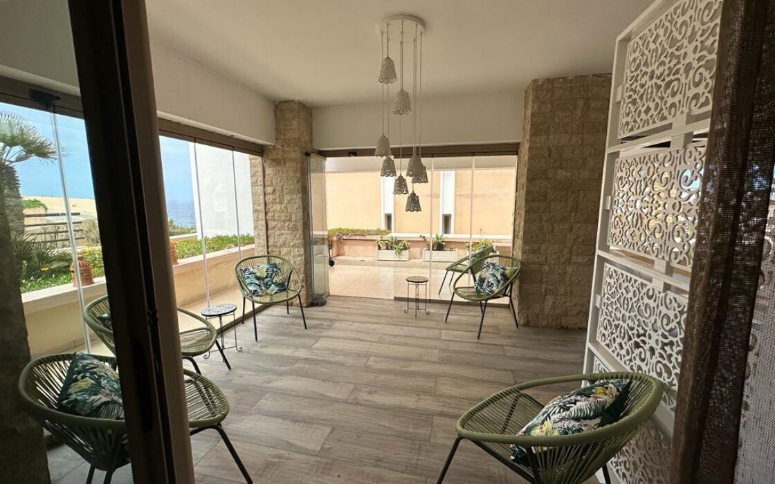 Vente d’un très bel appartement à la Plage des Nations