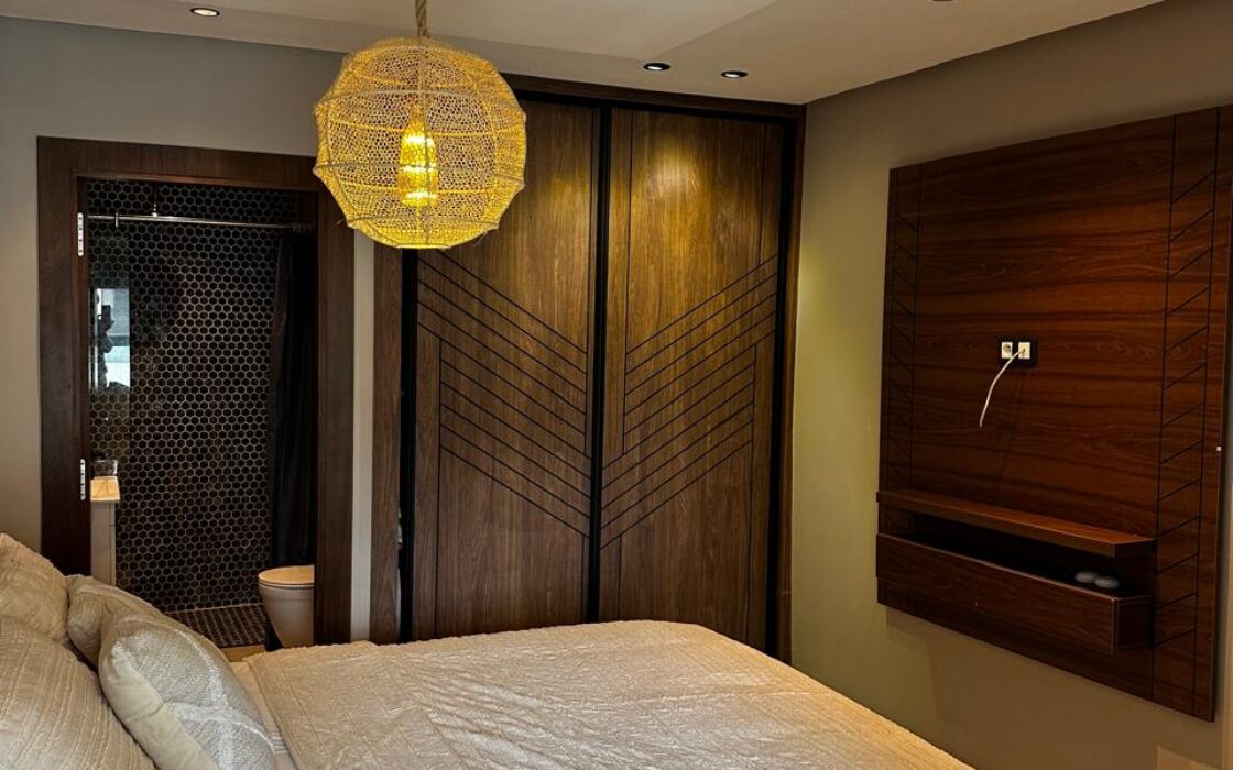 Location meublée d’un très bel appartement de 121m² – MEHDIA (KENITRA)