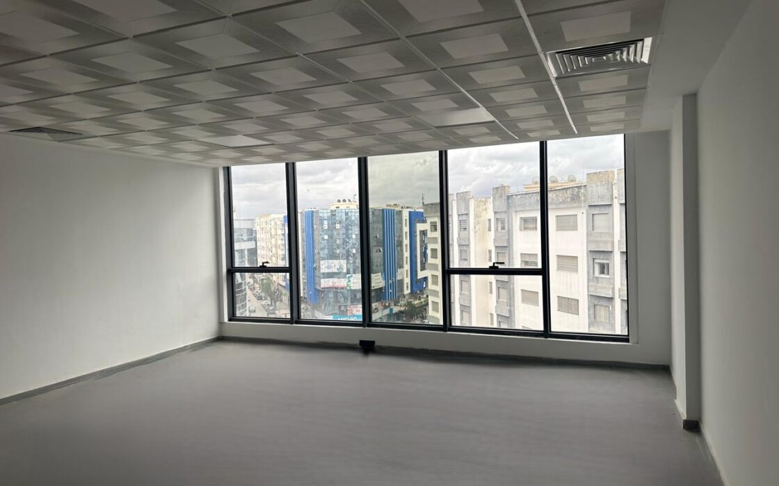 🏢 Bureau moderne à louer – Centre d’Affaires – Maamora, Kénitra