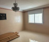 À louer – Appartement vide ensoleillé à 1 minute de la gare