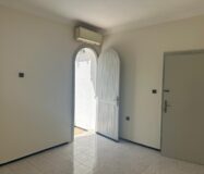 ✨ À LOUER – Magnifique étage de villa vide à Bir Rami Ouest – Kénitra ✨