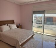 À VENDRE – MAGNIFIQUE VILLA D’ANGLE 3 FAÇADES AU GOLF – KÉNITRA