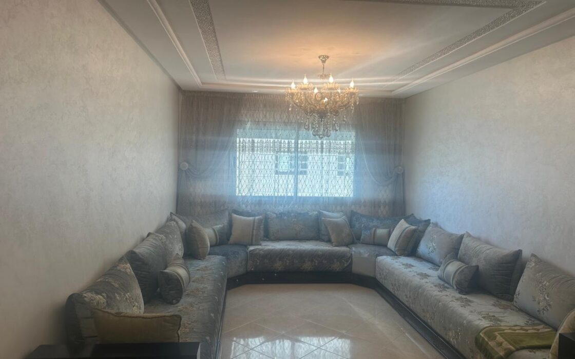 À LOUER – Appartement meublé de 111 m² – Longue durée – Ville Haute – Kénitra