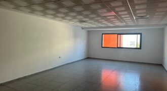 🏢 BUREAU NEUF À LOUER – EMPLACEMENT STRATÉGIQUE À 1 MINUTE DE LA GARE DE KÉNITRA
