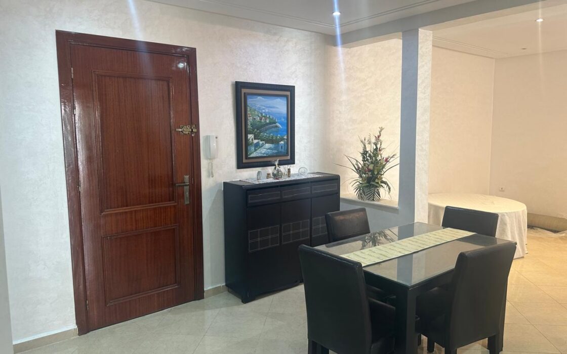 À LOUER – Appartement meublé de 111 m² – Longue durée – Ville Haute – Kénitra
