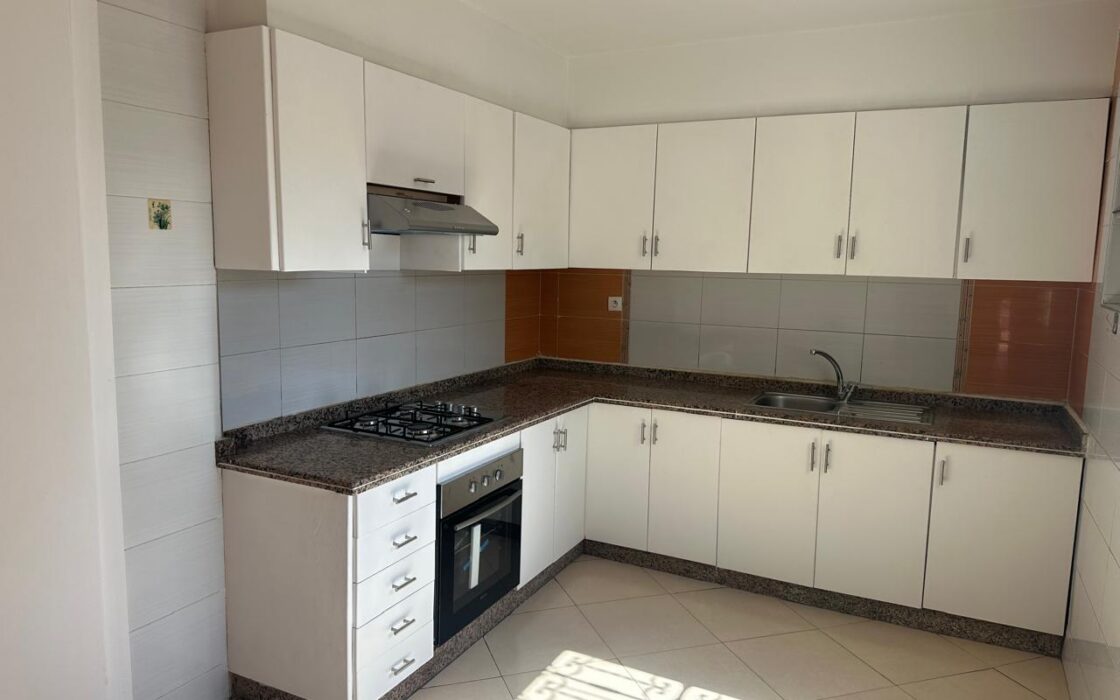 À LOUER – Bel Appartement Non Meublé à Val Fleury – Kénitra