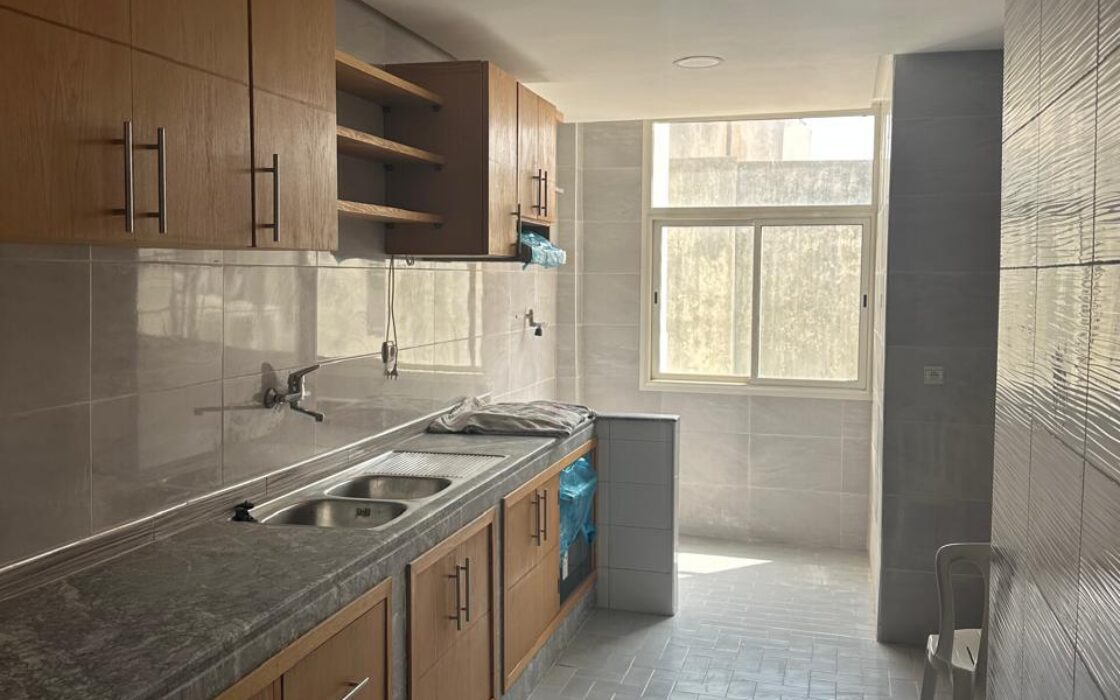 À VENDRE – Spacieux appartement rénové de 146 m² – Ville Haute, Kénitra