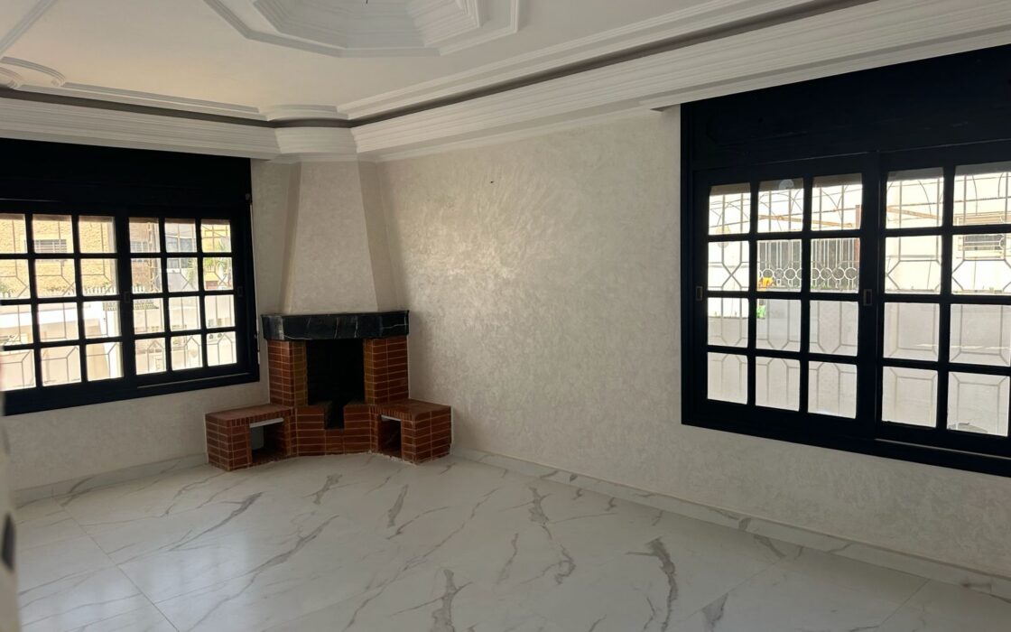 À LOUER – Villa non meublée à usage d’habitation 410m² – Val Fleury, Kénitra