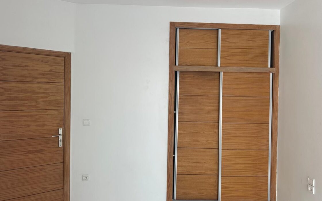 À VENDRE – Spacieux appartement rénové de 146 m² – Ville Haute, Kénitra