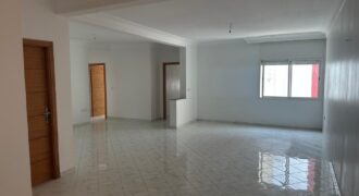 À VENDRE – Spacieux appartement rénové de 146 m² – Ville Haute, Kénitra
